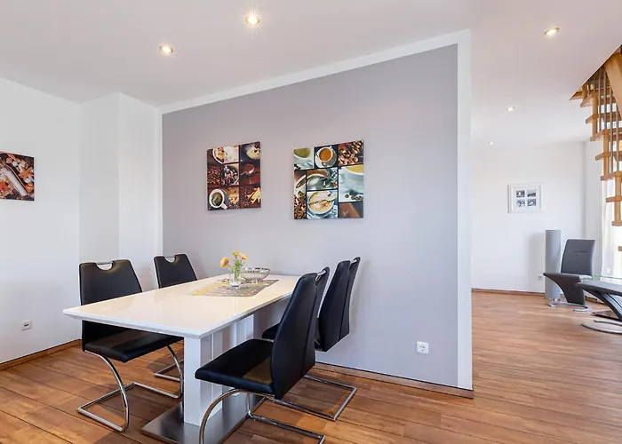 Stettiner Str 33-35 Whg 7 * Grömitz