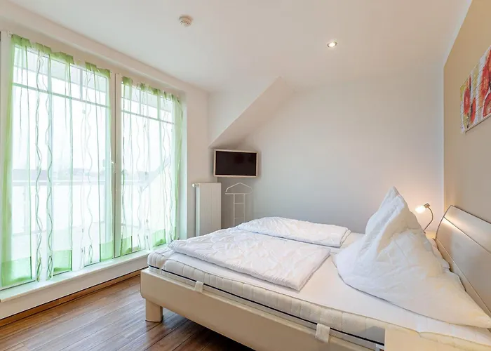 Stettiner Str 33-35 Whg 7 * Grömitz