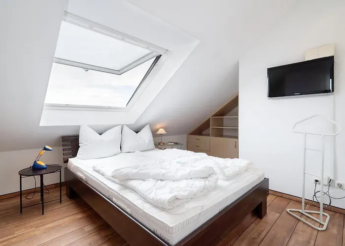 Stettiner Str 33-35 Whg 7 *